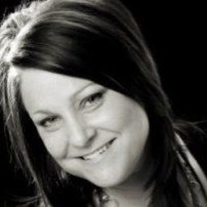 Meet your Posher, Della